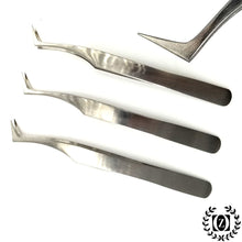 Cargar imagen en el visor de la galería, New Nail Art Nippers Tweezers for Picking Tool Rhinestones Pusher Cuticle Manicure Pedicure Spoon - Liberty Beauty Supply