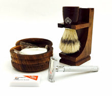 Load image into Gallery viewer, DE SAFETY RAZOR - wood stand, bristle brush,bowl,soap shaving set in gift box - Liberty Beauty Supply
